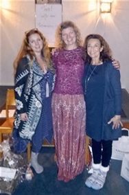 Är nu certifierat medium. Här med Lisa Odenhjälm och Carina Flood, mina fantastiska lärare. 